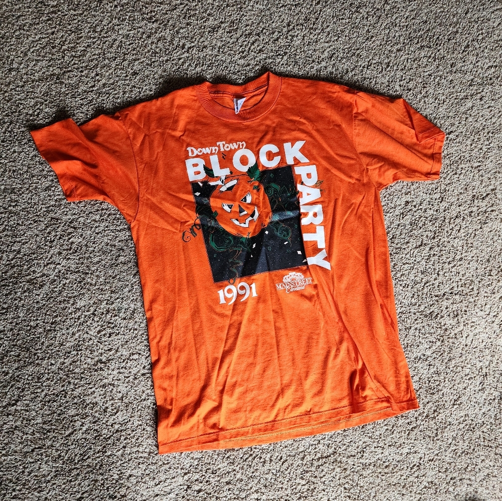Vintage Halloween T shirt